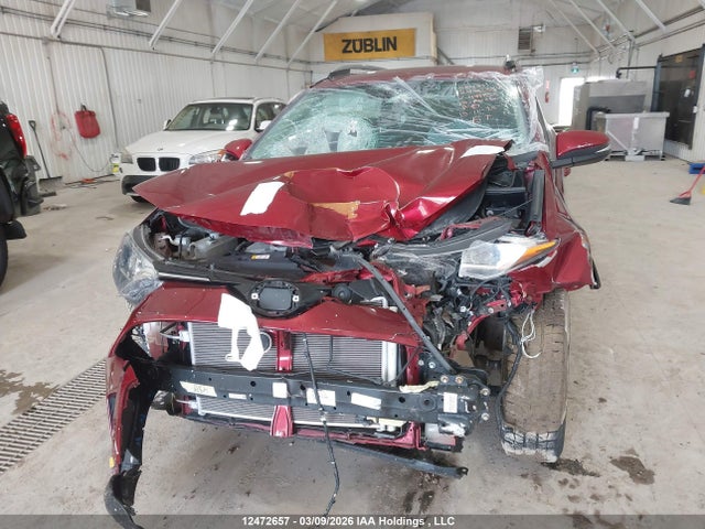 2T3ZFREV3JW499825 Toyota RAV4 LE