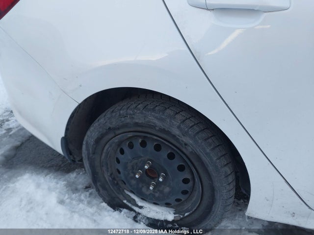 3KPA24AB1JE107461 KIA Rio
