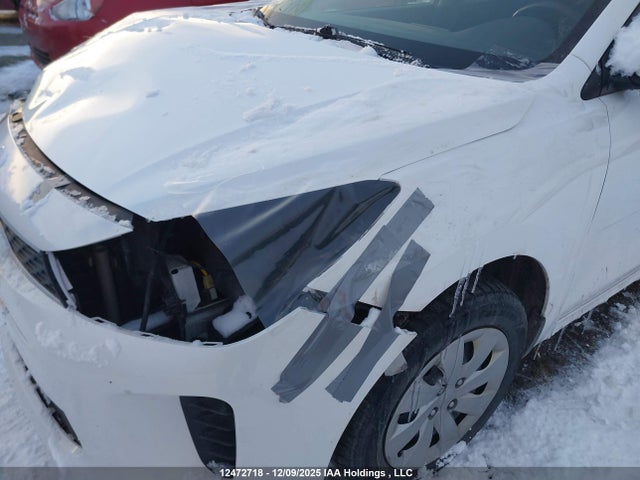 3KPA24AB1JE107461 KIA Rio