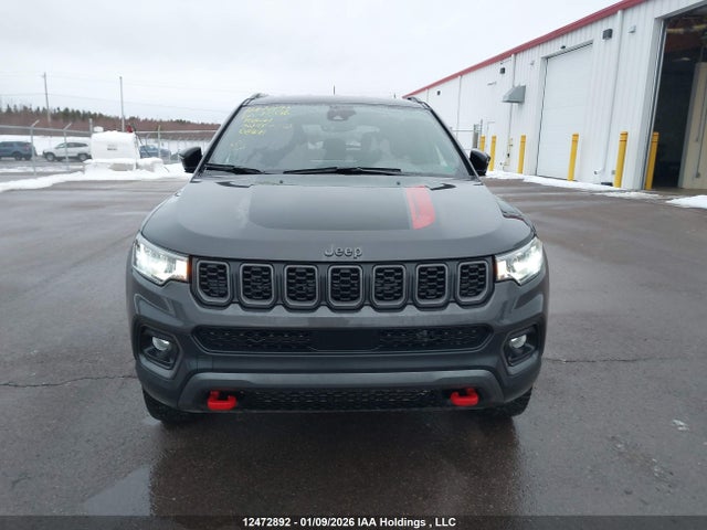 Jeep Compass Trailhawk 2024 3C4NJDDN3RT175066 Image 6