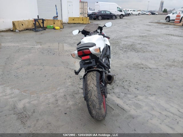 JS1GR7MA8S7101954 Suzuki GSX-R750