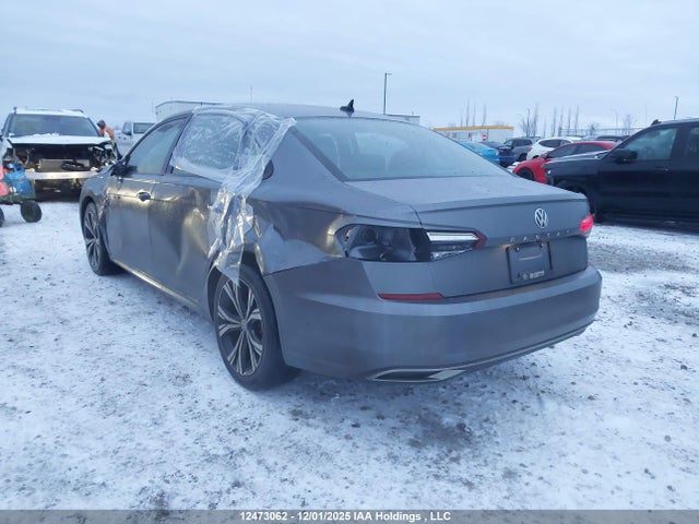 12473062 :رقم المزاد ، 1VWBA7A3XNC008925 vin ، 2022 Volkswagen Passat Limited Edition مزاد بيع