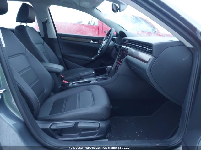 12473062 :رقم المزاد ، 1VWBA7A3XNC008925 vin ، 2022 Volkswagen Passat Limited Edition مزاد بيع