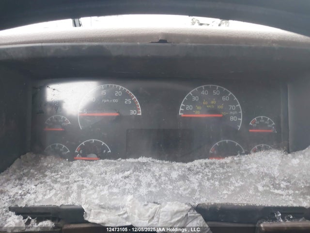 4V4NC9EH3HN965826 Volvo VNL
