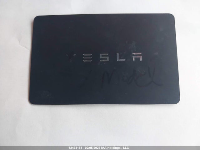 7SAYGDEE7NF447236 Tesla Model Y