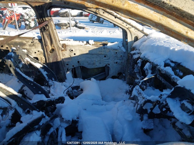 1FMCU9GD1JUC92925 Ford ESCAPE SE