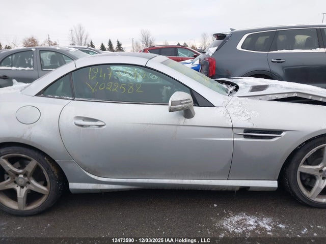 Aukcja sprzedaży 2012 Mercedes-benz Slk 350, vin: WDDPK5HAXCF022582, numer aukcji: 12473590