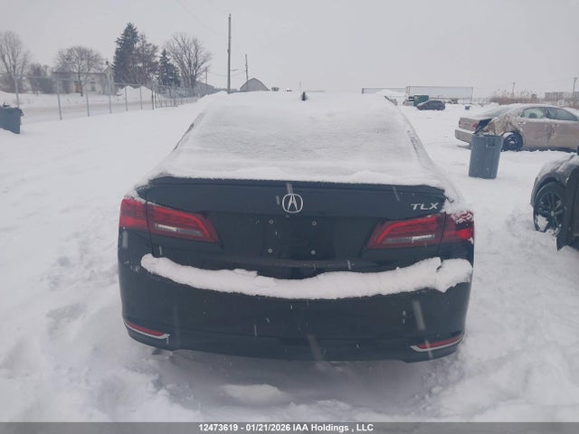 Acura TLX 2015 19UUB3F75FA803568 Image 16