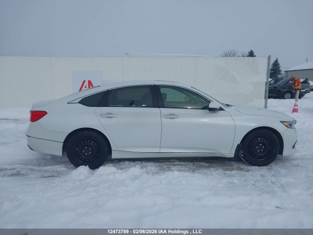 1HGCV2F93NA800553 Honda Accord Touring