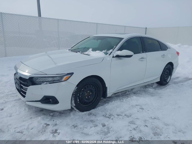 1HGCV2F93NA800553 Honda Accord Touring