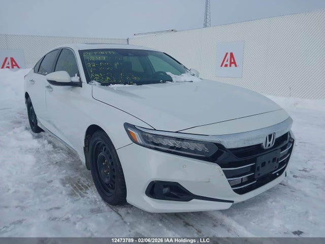 1HGCV2F93NA800553 Honda Accord Touring
