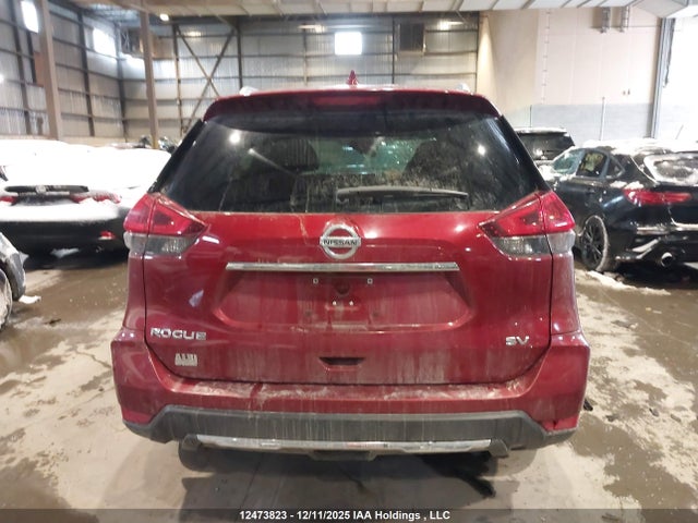 5N1AT2MT9JC798733 Nissan Rogue S/sl