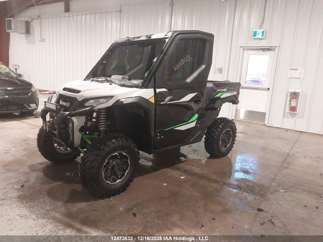 JKAWFCG1XRB500316 Kawasaki Kwf1000
