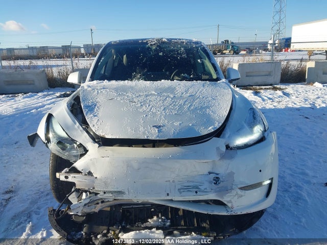7SAYGDEE1NF469636 Tesla Model Y