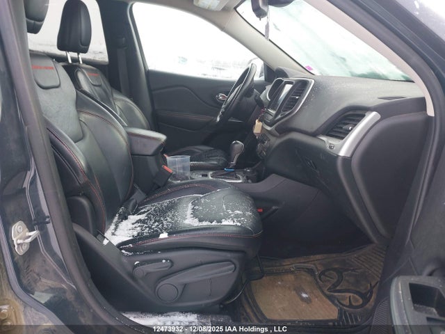 1C4PJMBS5GW311528 Jeep Cherokee Trailhawk