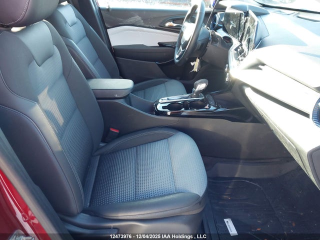 KL77LHE28SC003886 Chevrolet Trax Lt Fwd