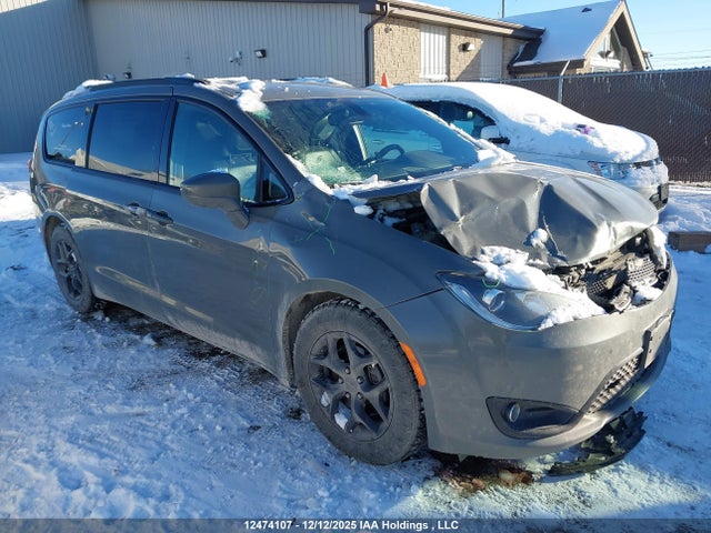 2C4RC1BGXLR137195 Chrysler Pacifica Touring L