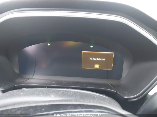 1FMCU9J94MUA77824 Ford Escape Titanium