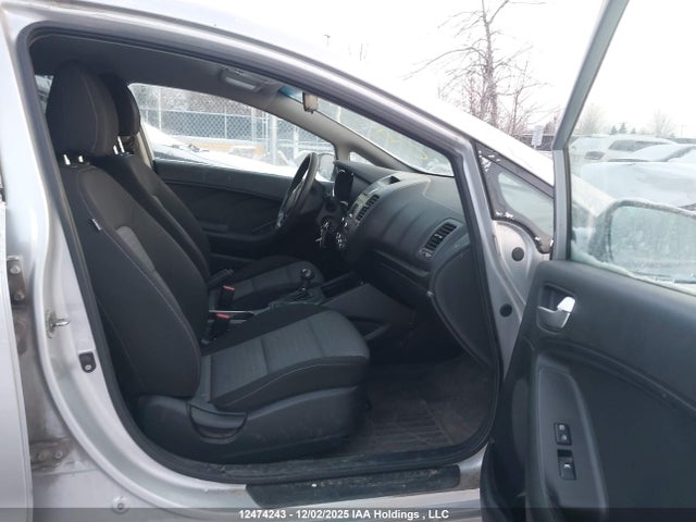 KIA Forte 2.0l Lx+ 2015 KNAFK5A82F5314778 Image 24