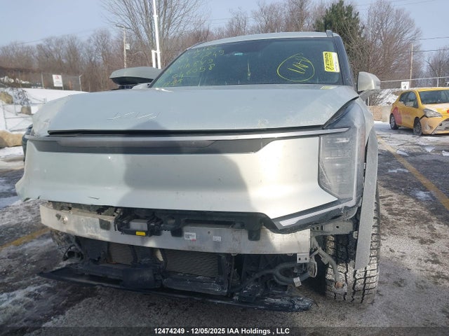 Продаж на аукціоні авто 2024 Kia Ev9 Land, vin: KNDAFFS55R6046058, номер лоту: 12474249