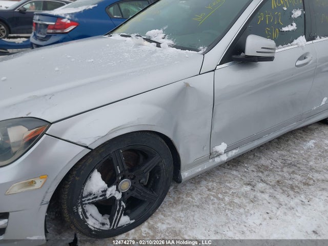 Mercedes-Benz C 300 4matic 2014 WDDGF8AB2EA907352 Image 19