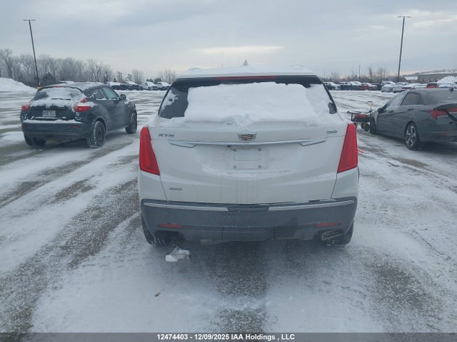 1GYKNDRS9KZ158447 Cadillac XT5 LUXURY