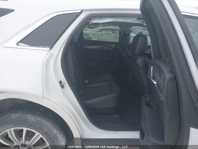 1GYKNDRS9KZ158447 Cadillac XT5 LUXURY