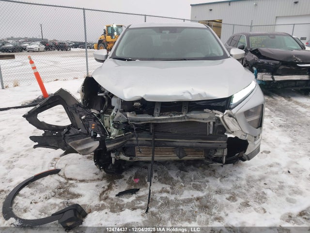 JA4ATUAA0RZ625124 Mitsubishi Eclipse Cross Es