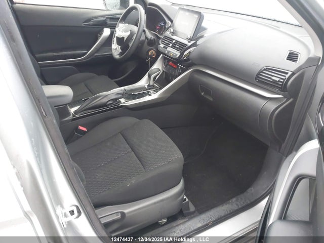 JA4ATUAA0RZ625124 Mitsubishi Eclipse Cross Es
