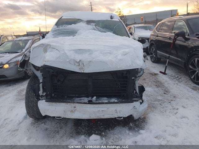 Aukcja sprzedaży 2024 Chevrolet Silverado K1500 Rst, vin: 2GCUDEED0R1241461, numer aukcji: 12474487
