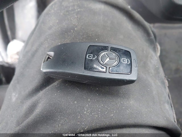 W1Y4KCHY9RP705869 Mercedes-Benz Sprinter 2500