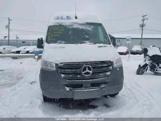 W1Y4KCHY9RP705869 Mercedes-Benz Sprinter 2500