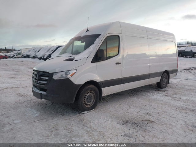 W1Y4KCHY9RP705869 Mercedes-Benz Sprinter 2500