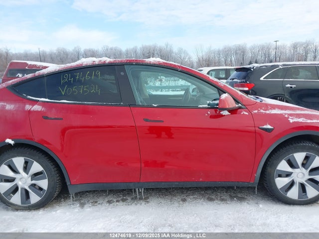 Tesla Model Y Rwd 2023 LRWYGDFD1PC057524 Image 13
