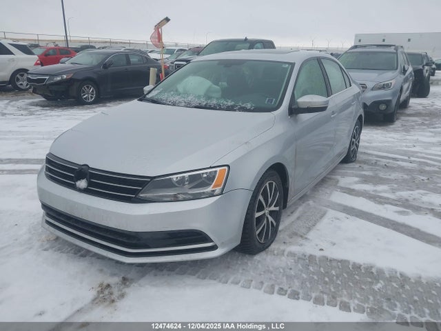 12474624 :رقم المزاد ، 3VWD67AJXGM311357 vin ، 2016 Volkswagen Jetta Tsi مزاد بيع