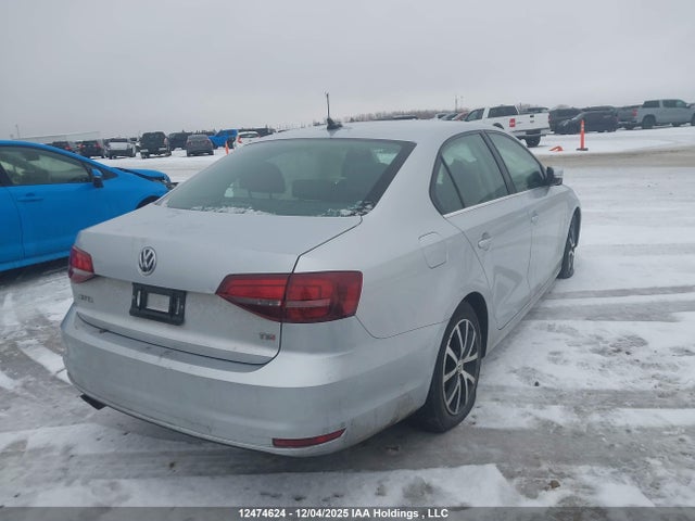 12474624 :رقم المزاد ، 3VWD67AJXGM311357 vin ، 2016 Volkswagen Jetta Tsi مزاد بيع