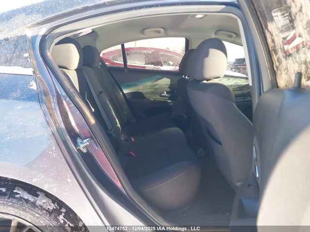 1G1PC5SB8E7347505 Chevrolet Cruze 1lt