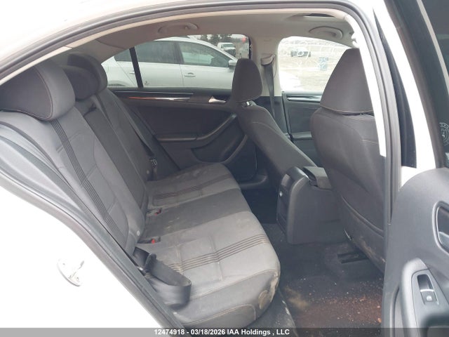 Продаж на аукціоні авто 2017 Volkswagen Jetta Sedan, vin: 3VWDB7AJ8HM300886, номер лоту: 12474918