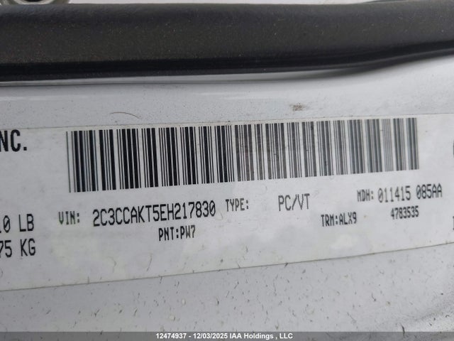 Chrysler 300 2014 2C3CCAKT5EH217830 Image 9