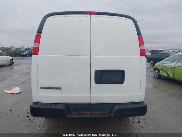 Auction sale of the 2019 Chevrolet Express G2500, vin: 1GCWGAFP0K1296974, lot number: 12474966