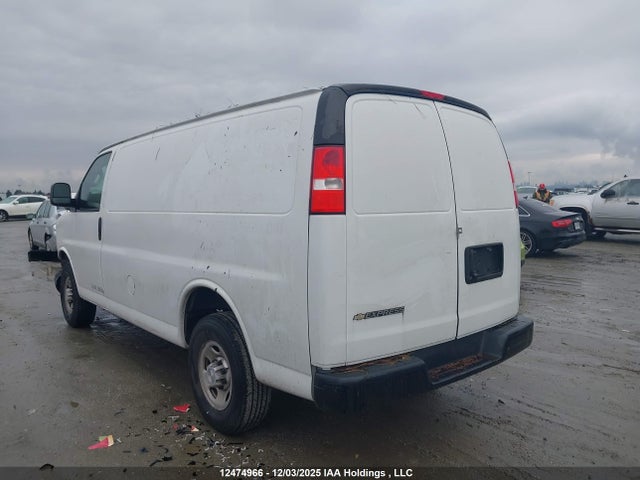 Auction sale of the 2019 Chevrolet Express G2500, vin: 1GCWGAFP0K1296974, lot number: 12474966