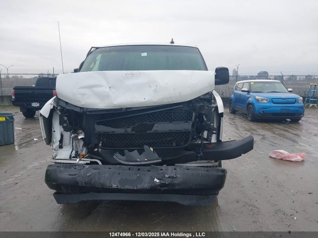 Auction sale of the 2019 Chevrolet Express G2500, vin: 1GCWGAFP0K1296974, lot number: 12474966
