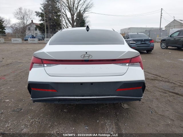 KMHLM4DG3RU637479 Hyundai Elantra Essential