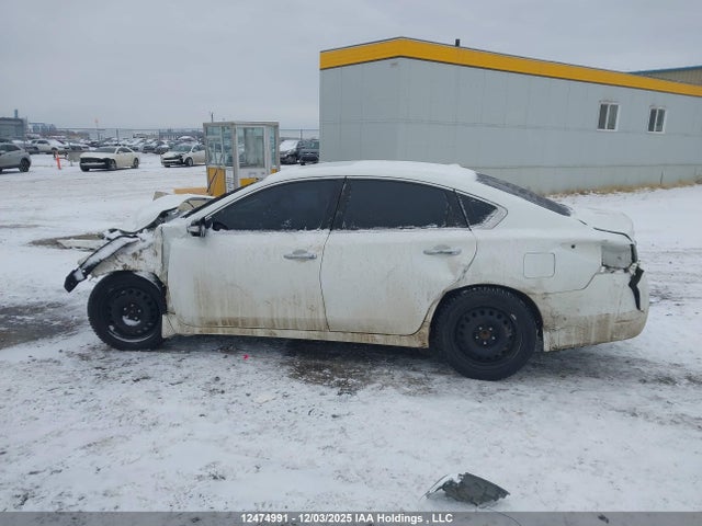 Nissan Altima 2015 1N4BL3AP6FN373901 Image 14