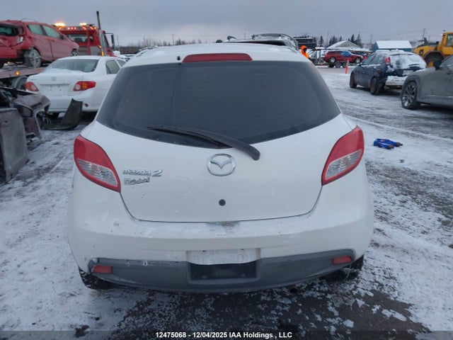 2011 Mazda Mazda2 მანქანა იყიდება აუქციონზე, vin: JM1DE1HY0B0102646, აუქციონის ნომერი: 12475068