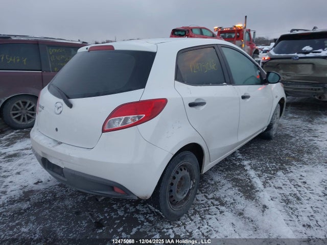 2011 Mazda Mazda2 მანქანა იყიდება აუქციონზე, vin: JM1DE1HY0B0102646, აუქციონის ნომერი: 12475068