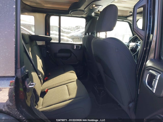1C4HJXDG6PW575498 Jeep Wrangler 4-door Willys