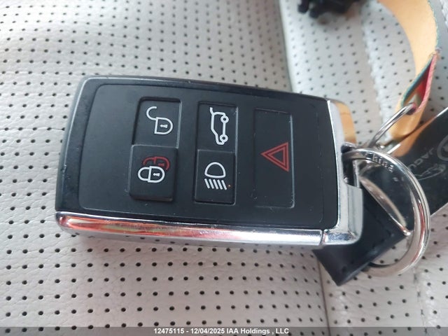 SALCL2FXXNH912978 Land Rover Discovery Sport R-dynamic Se