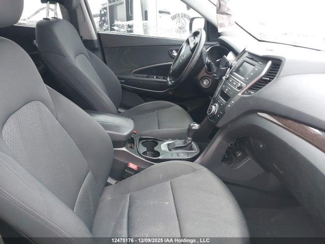 5NMZUDLB0JH070101 Hyundai SANTA FE SPORT
