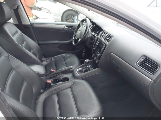 3VWL17AJ9HM304542 Volkswagen Jetta 1.8 Tsi Highline